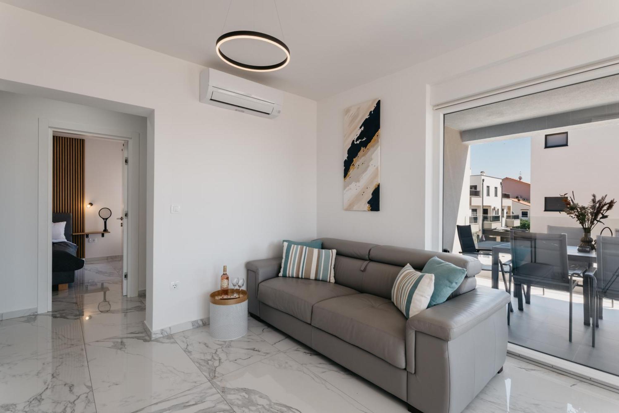 Lili Rose Mandre - Exclusive Family Apartments With Sea View, Just Steps From Beach Room photo
